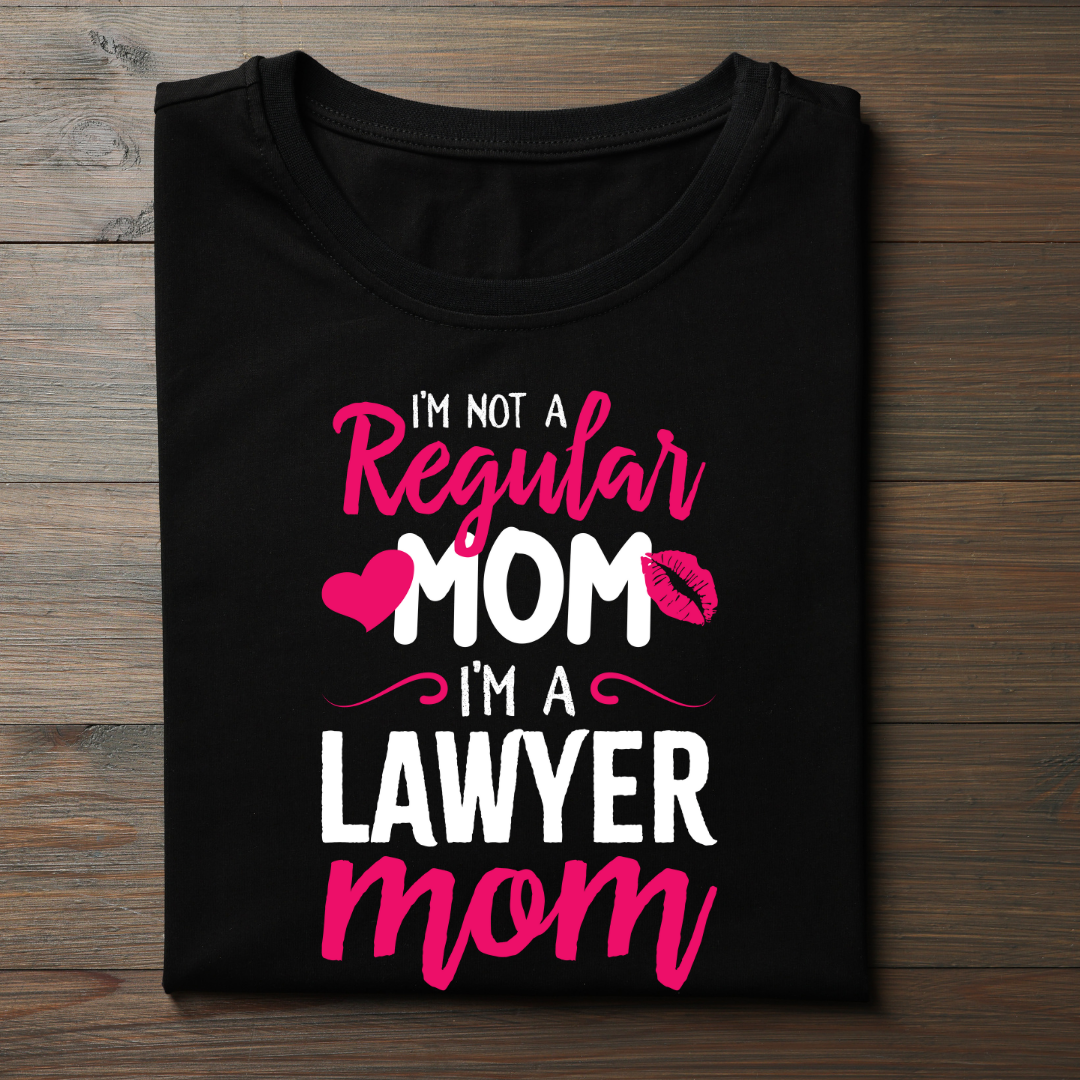 LAWYER MOM